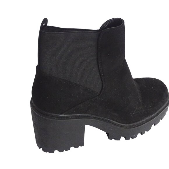 Soda Women Black Platform Chelsea Ankle Boots Size 9 Faux Suede Lug Block Heel - Picture 2 of 9